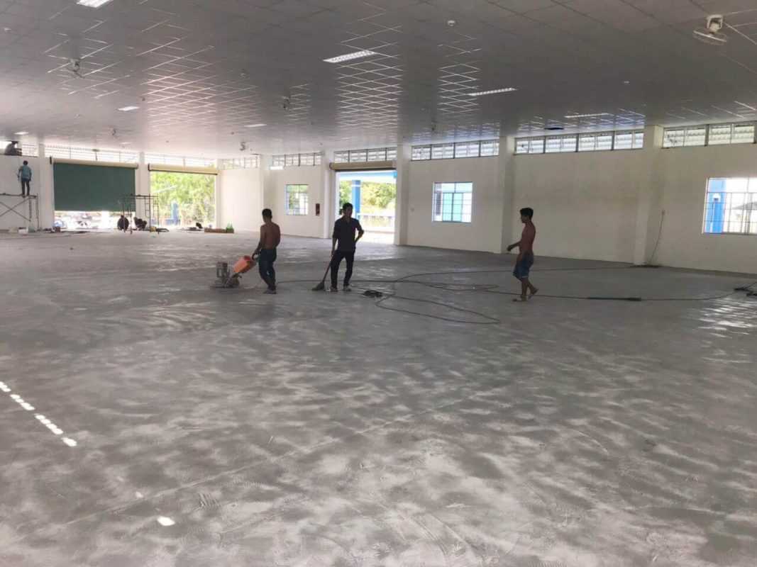 Thi Công Đánh Bóng Mài Sàn Bê Tông Nền Nhà Xưởng Tại Quảng Trị