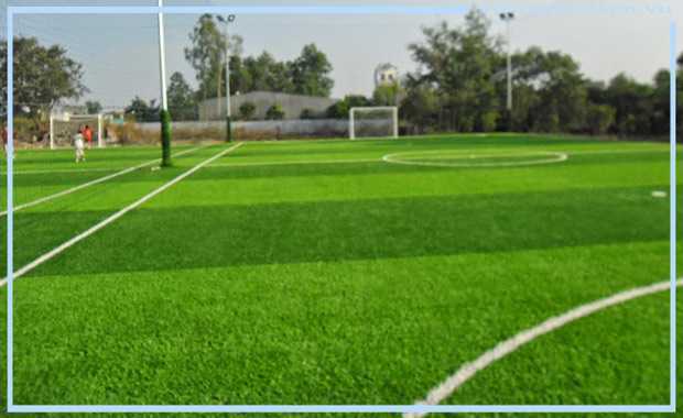 Thi Công Sân Bóng Đá Cỏ Nhân Tạo Tại Quận 4