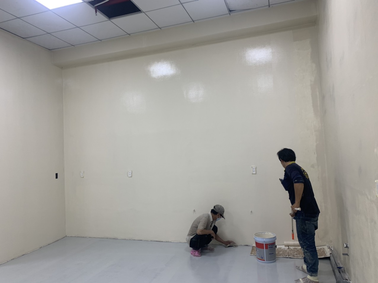 thi công sơn Epoxy gốc nước