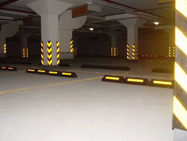 Ứng Dụng Thi Công Sơn Kẻ Line