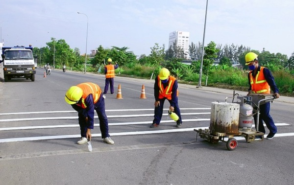 Quy Trình Hướng Dẫn Thi Công Sơn Dẻo Nhiệt