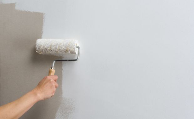 Thi công lớp lót epoxy tường