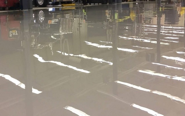 Sơn Epoxy Tự San Phẳng