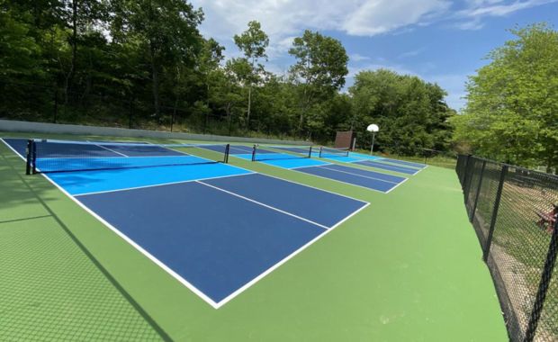 Sự phát triển của môn thể thao pickleball và nhu cầu sân đạt chuẩn